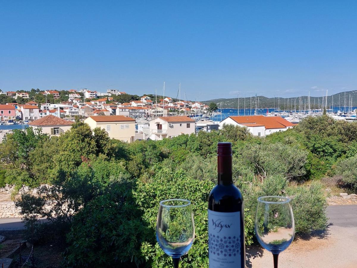 Apartments Lavanda - Free Parking And Grill Jezera Bagian luar foto