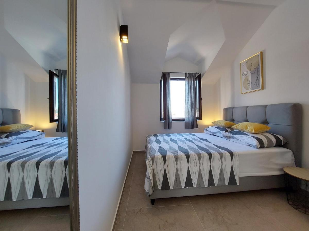 Apartments Lavanda - Free Parking And Grill Jezera Bagian luar foto