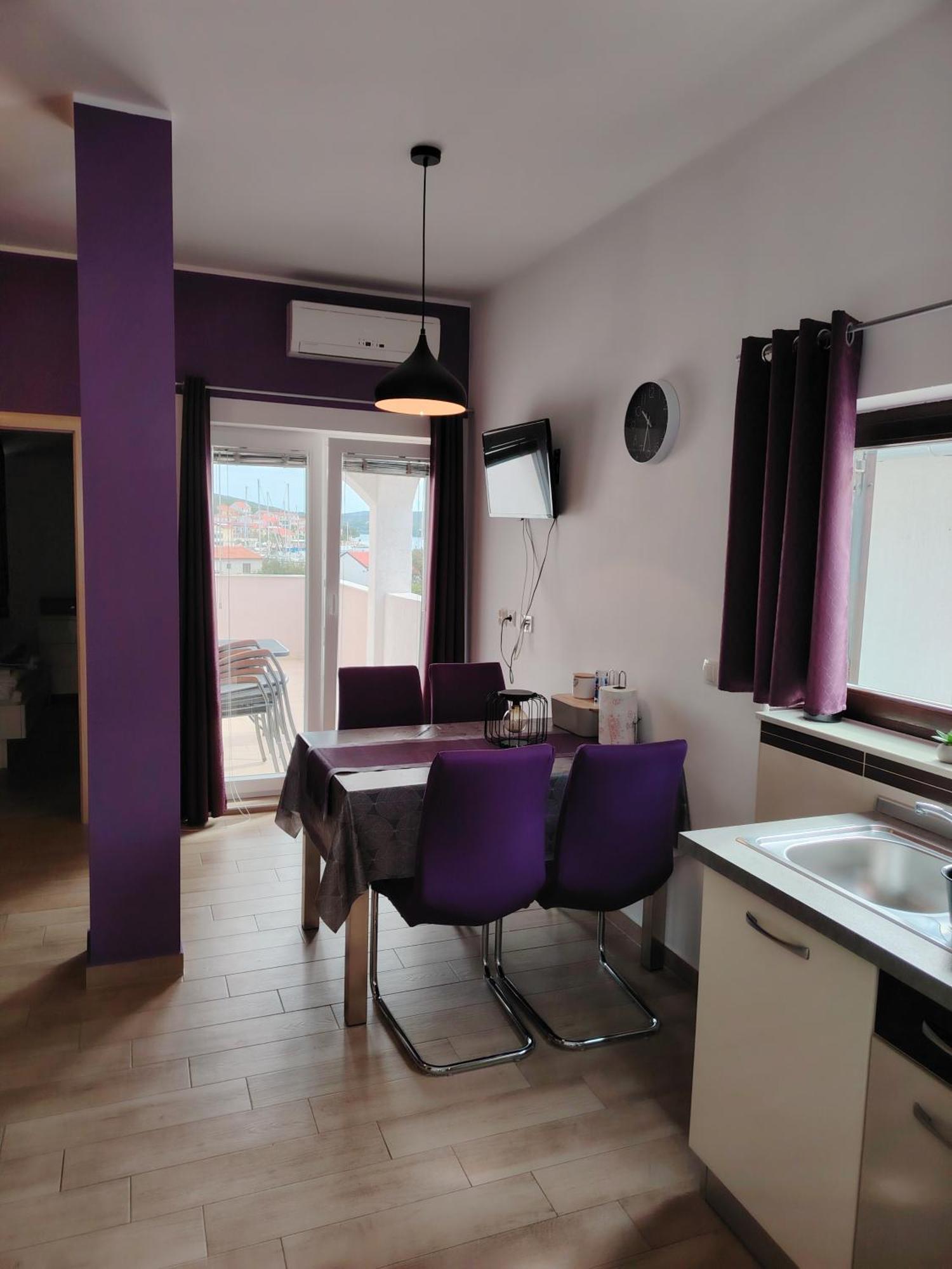 Apartments Lavanda - Free Parking And Grill Jezera Bagian luar foto
