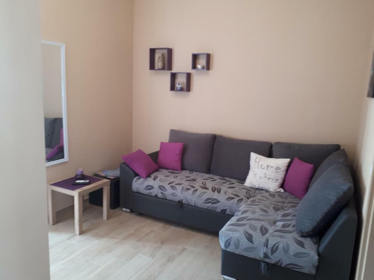 Apartments Lavanda - Free Parking And Grill Jezera Bagian luar foto